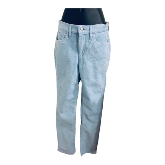 Levi’s light blue 724 CORDUROY HIGH RISE STRAIGHT PANTS size 28x32 new - Picture 1 of 15